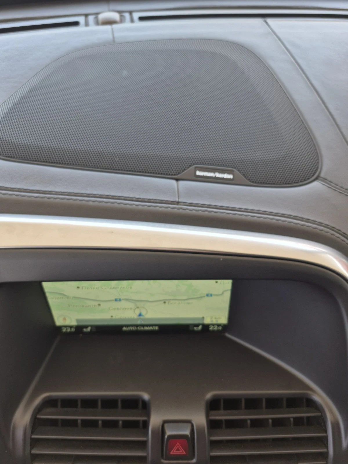 Volvo XC60 D5 Inscription VIRTUAL  Harman Kardon | Mobile.bg   16