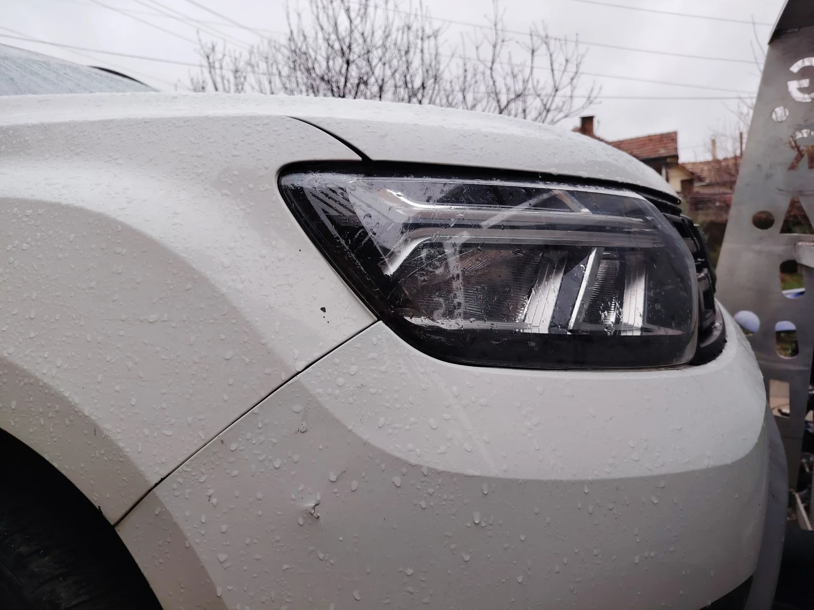 Dacia Duster 1.0i gaz - изображение 3