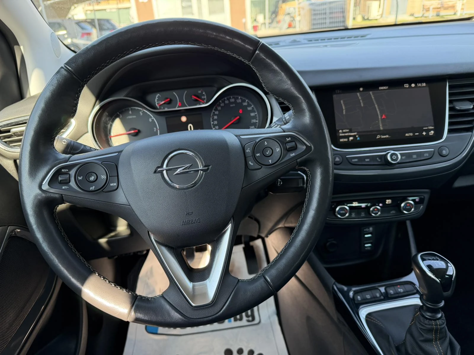 Opel Crossland X 1.5 - изображение 8