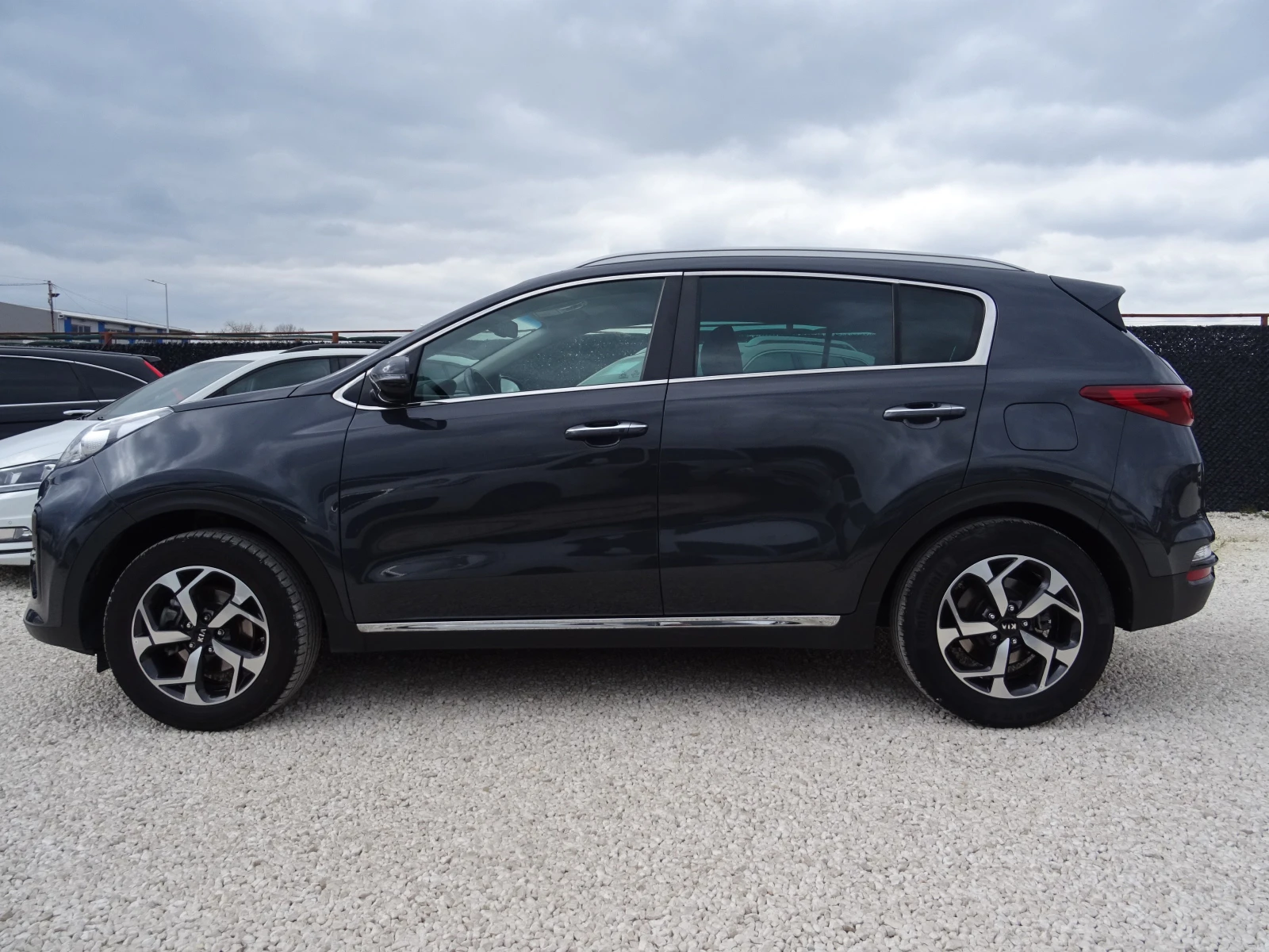 Kia Sportage 1.6 EcoGpl Energi 2WD, снимка 2 - Автомобили и джипове - 53903080