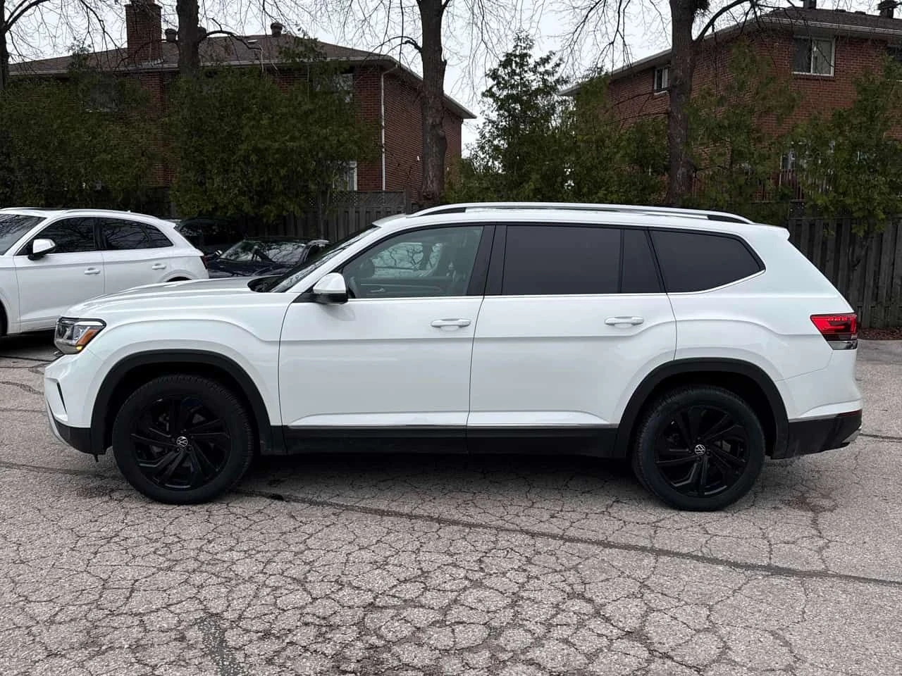 VW Atlas * Highline * FENDER * 2 КЛЮЧА * PANO * REMOTE STAR, снимка 2 - Автомобили и джипове - 54380213
