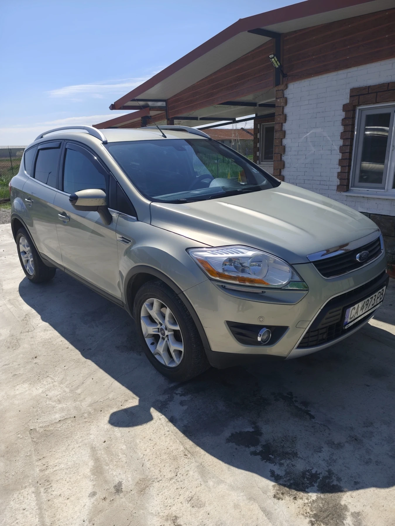 Ford Kuga, снимка 4 - Автомобили и джипове - 54488966