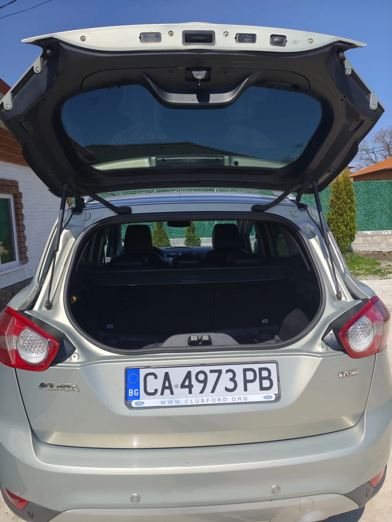 Ford Kuga, снимка 7 - Автомобили и джипове - 54488966
