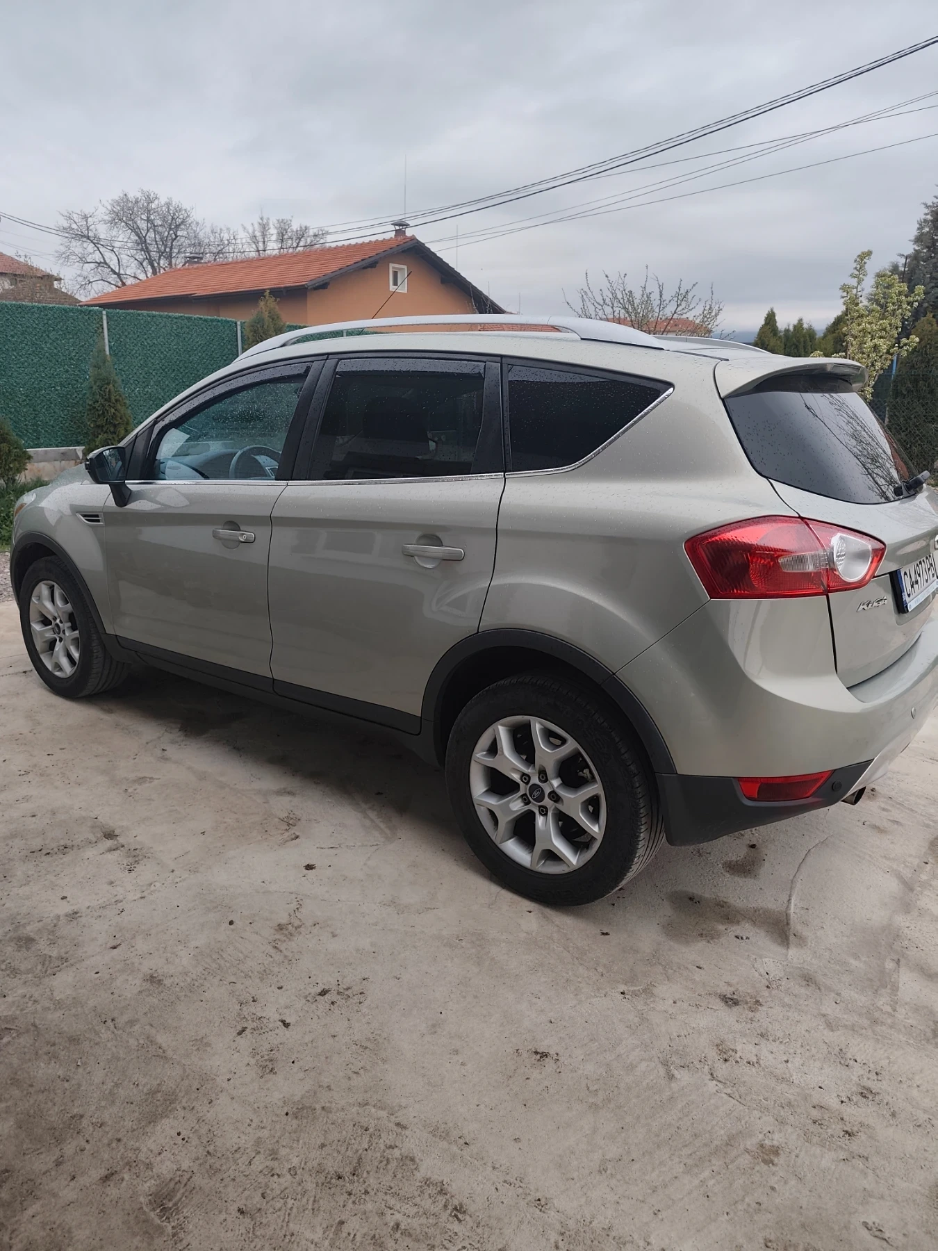 Ford Kuga, снимка 11 - Автомобили и джипове - 54488966