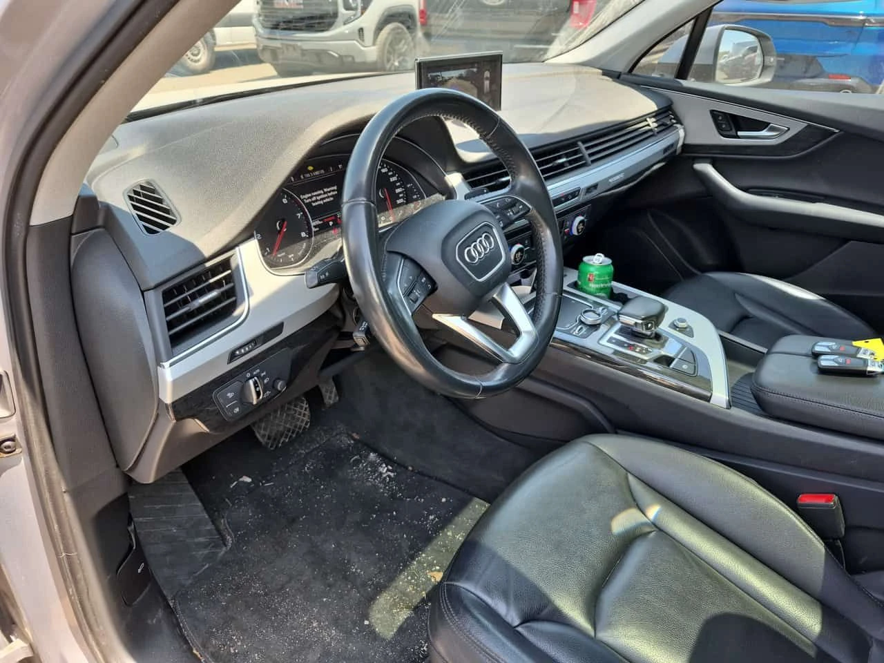 Audi Q7 * Komfort * АВТОКРЕДИТ БЕЗ ПЪРВОНАЧАЛНА ВНОСКА* , снимка 5 - Автомобили и джипове - 54953292