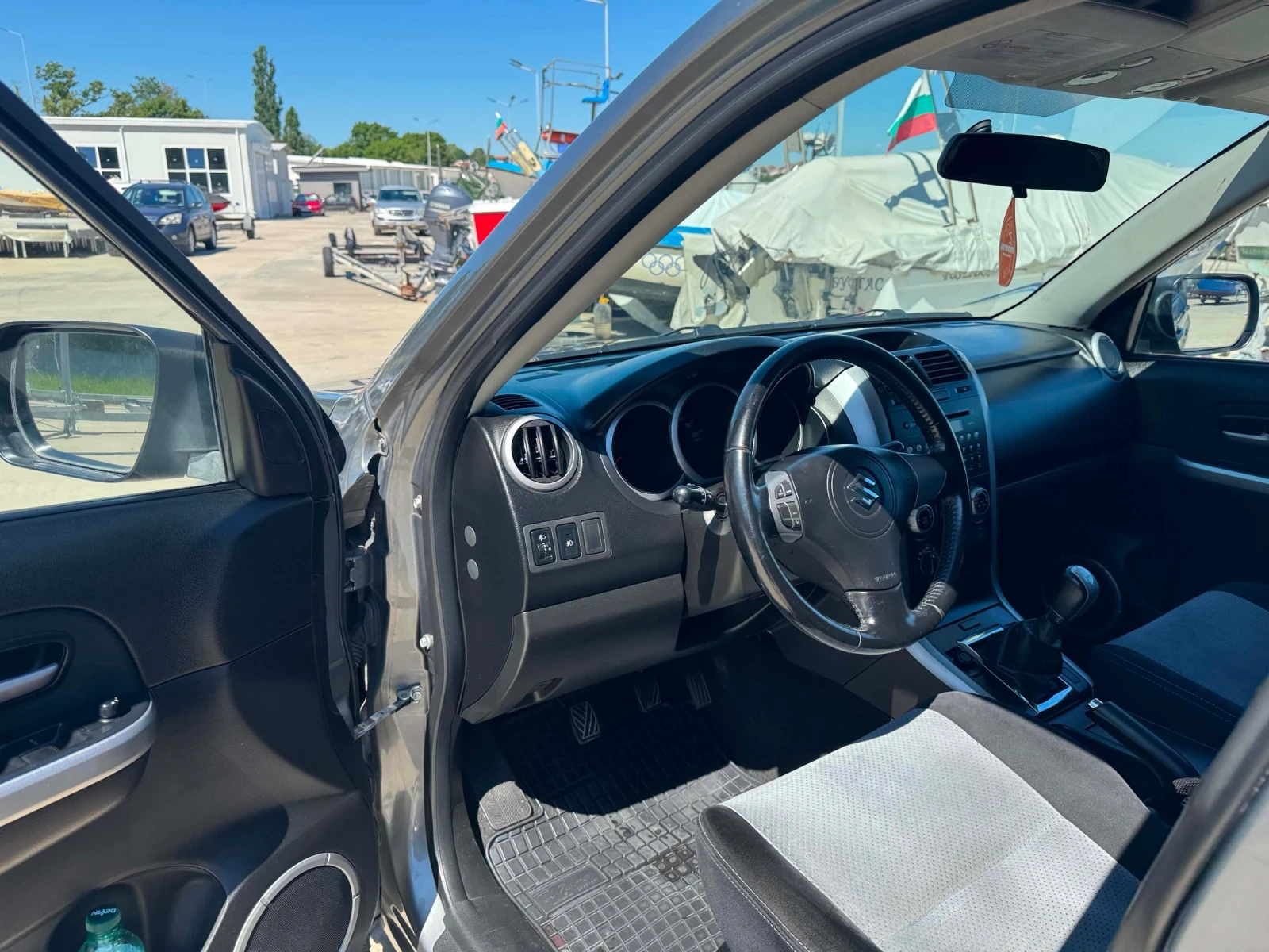 Suzuki Grand vitara JT, снимка 9 - Автомобили и джипове - 54978344
