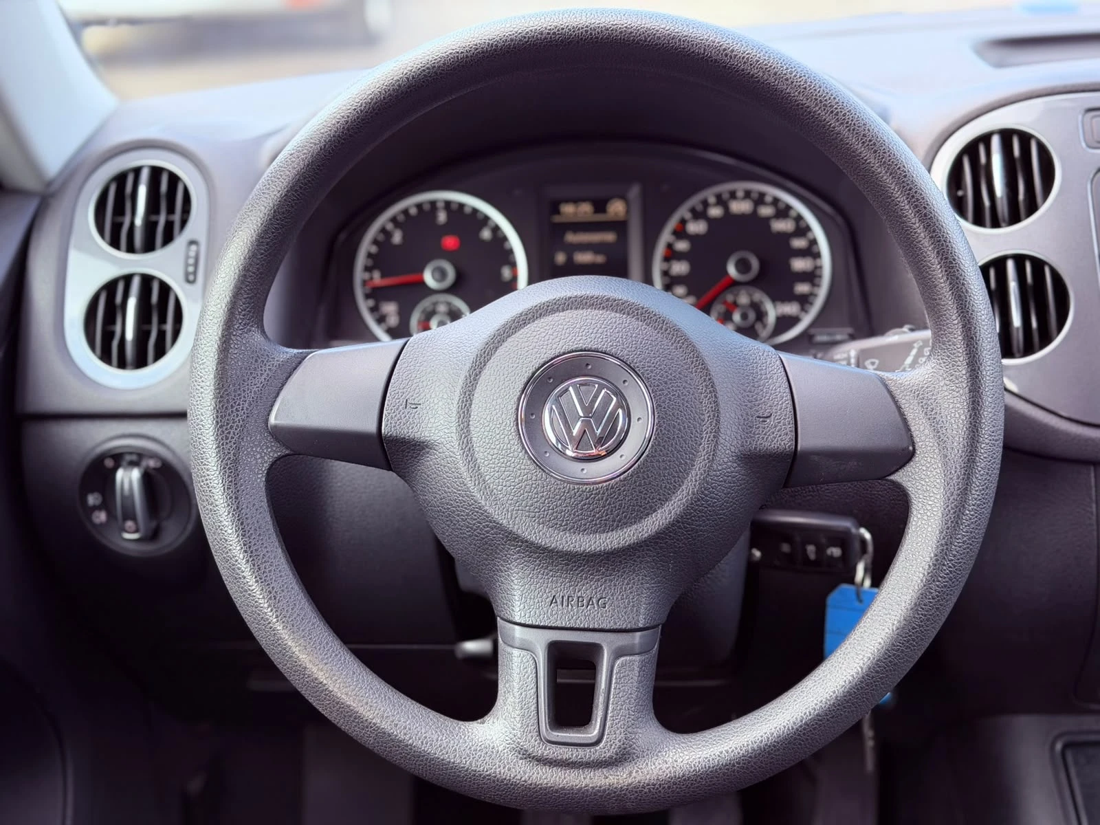 VW Tiguan 2.0TDI | Mobile.bg � ����������� 14
