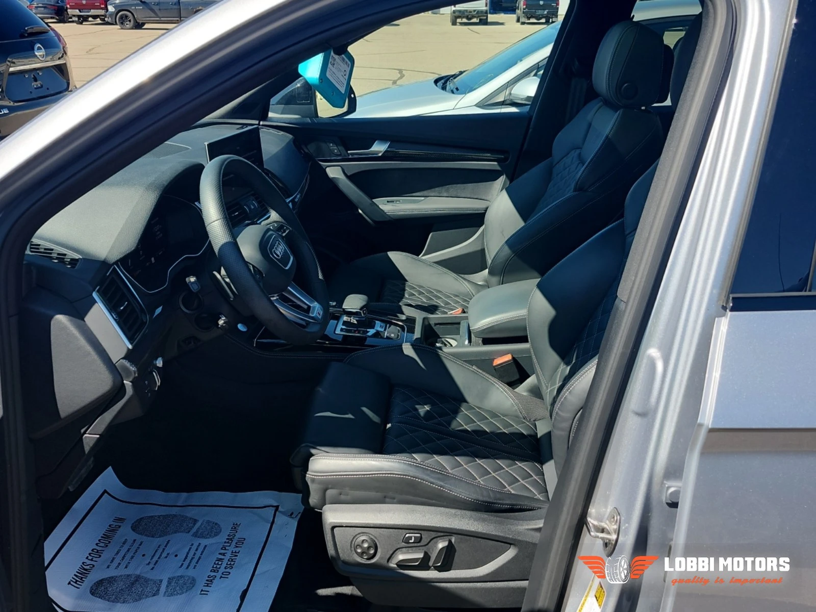 Audi SQ5, снимка 5 - Автомобили и джипове - 56128964