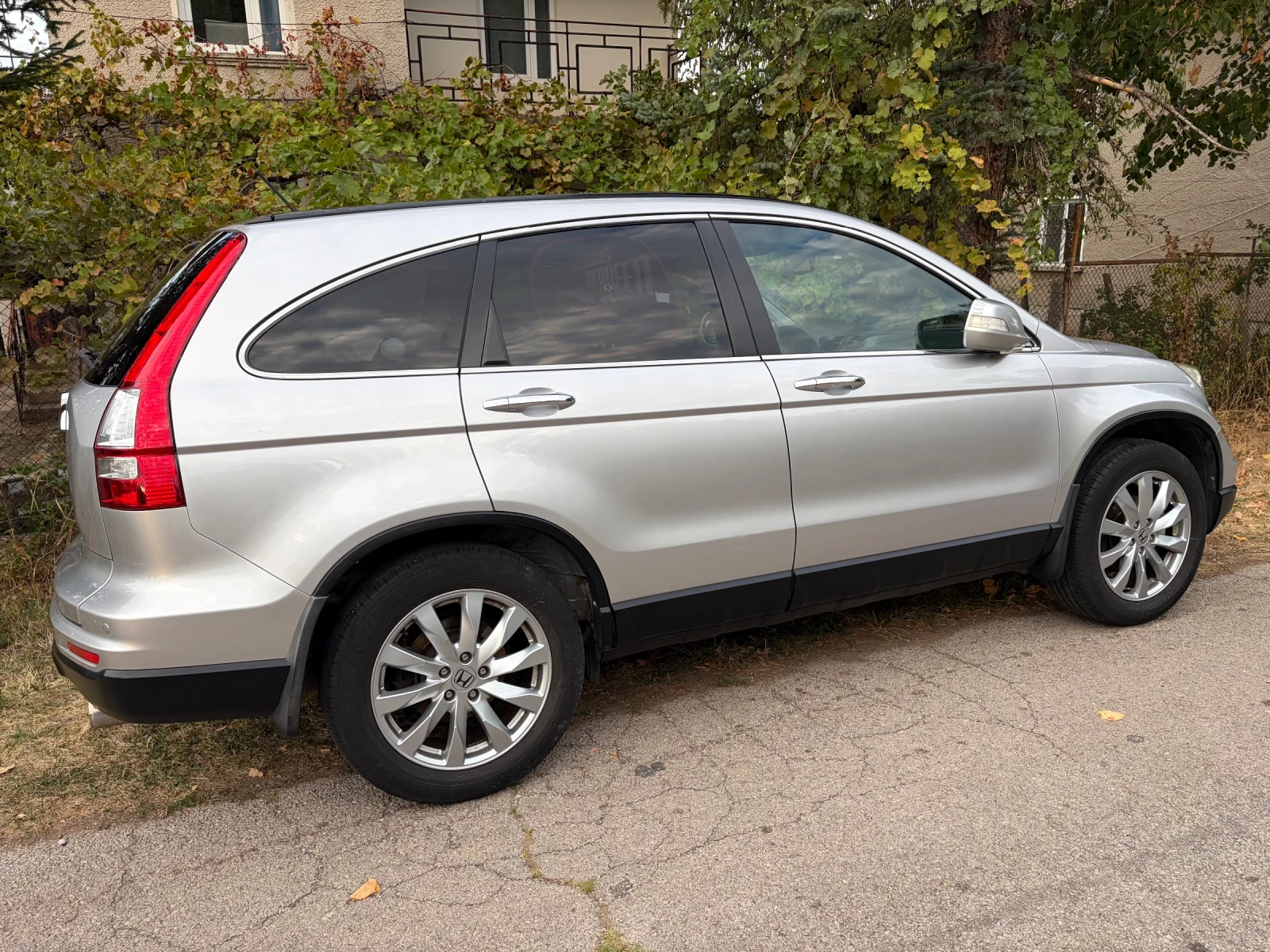 Honda Cr-v Газ, обслужен, снимка 6 - Автомобили и джипове - 56156350