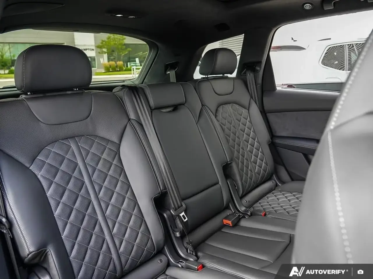 Audi SQ7, снимка 10 - Автомобили и джипове - 56226766