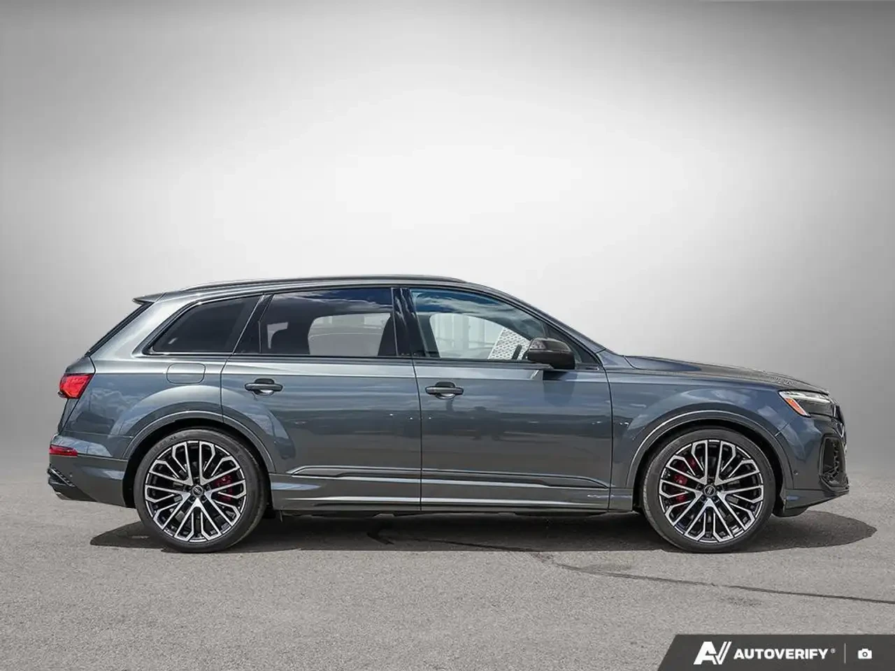 Audi SQ7, снимка 3 - Автомобили и джипове - 56226766
