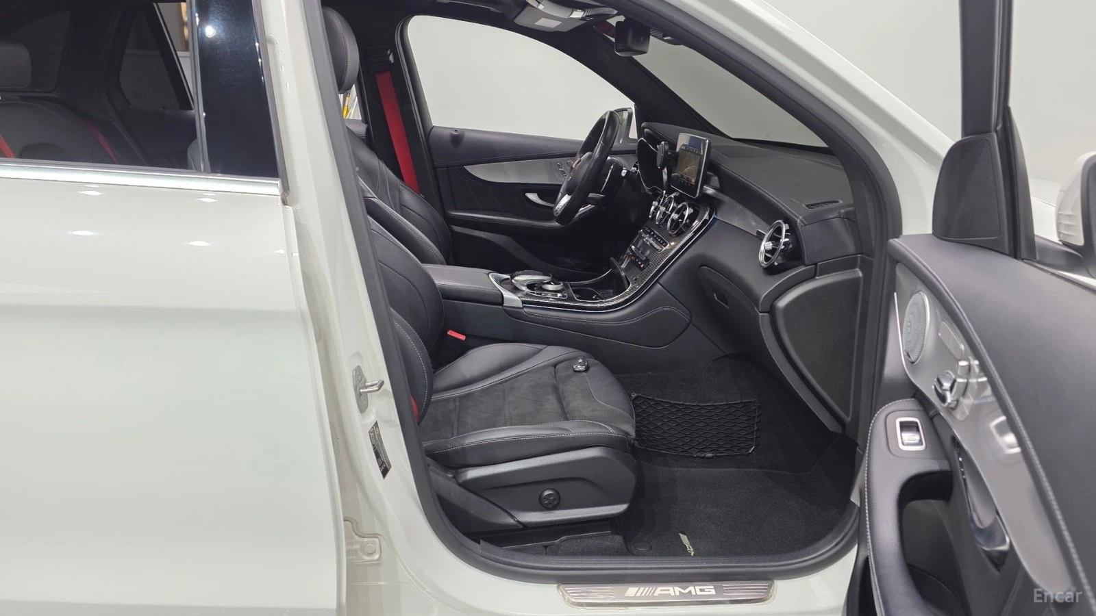 Mercedes-Benz GLC 63 AMG STAGE2* LED* DIS* HUD* 360* BURMASTER* KEYLESS* �� | Mobile.bg � ����������� 15
