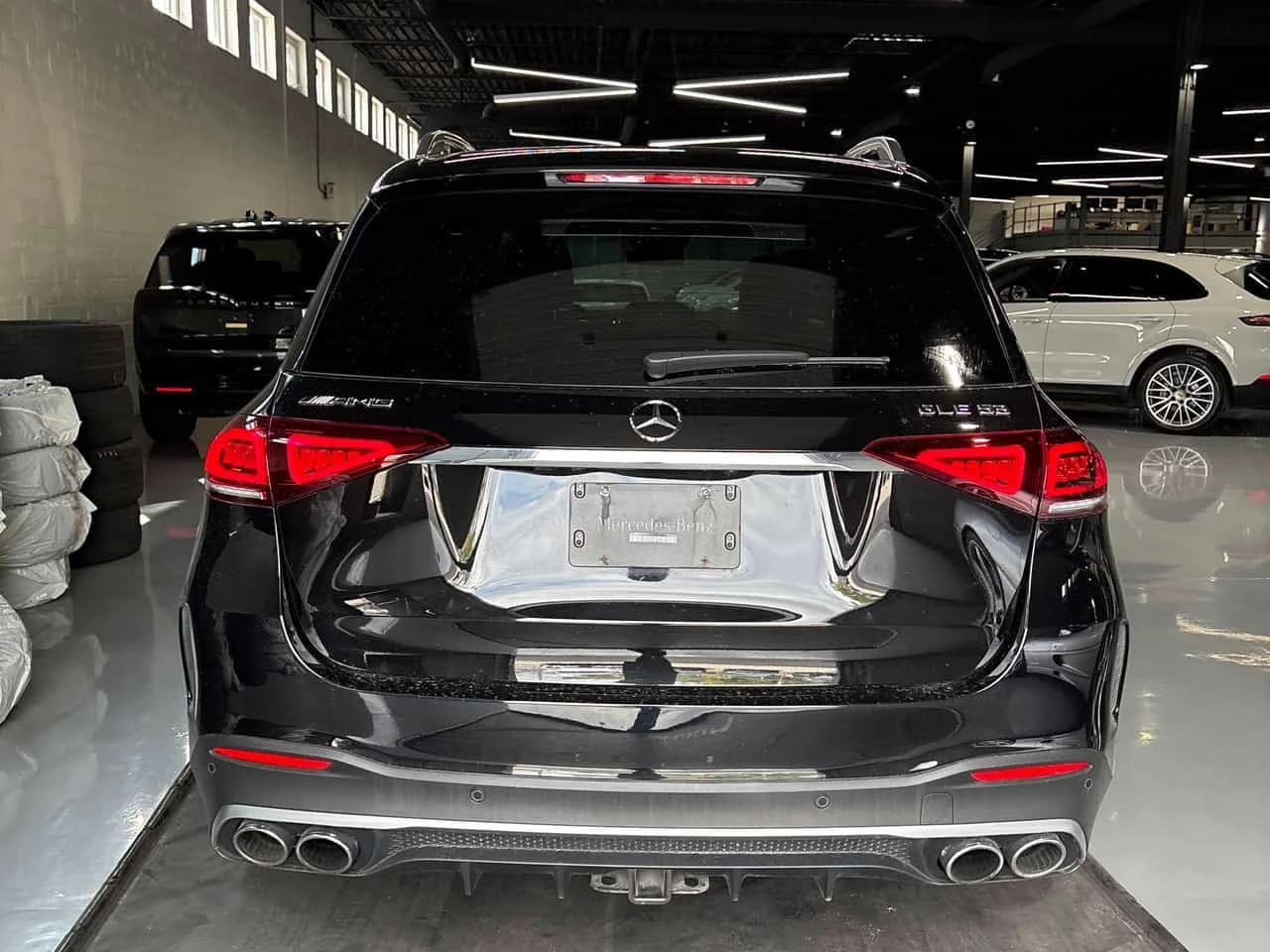 Mercedes-Benz GLE 53 4MATIC AMG  CARFAX, снимка 4 - Автомобили и джипове - 56300174