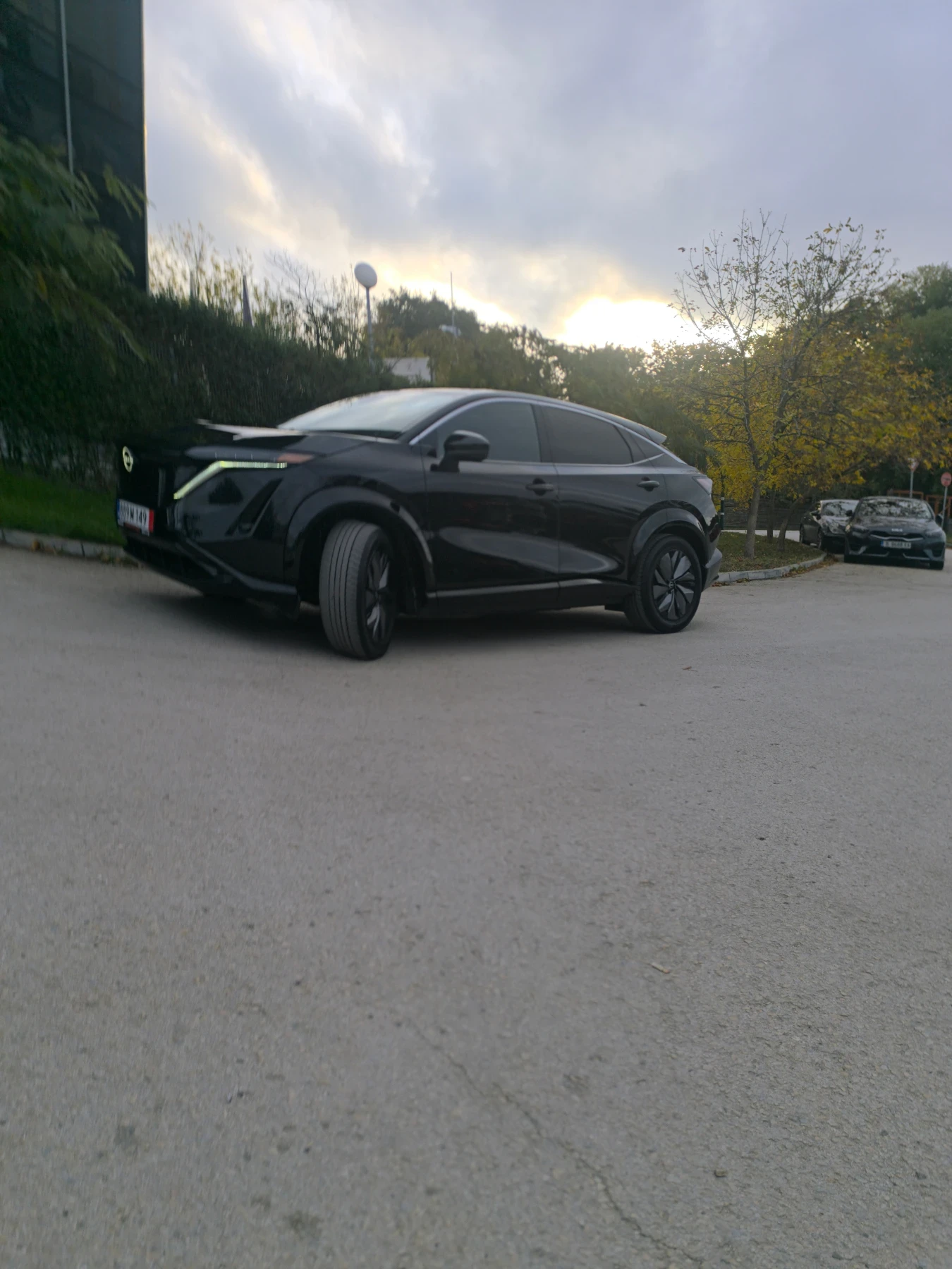 Nissan Ariya, снимка 10 - Автомобили и джипове - 56601684