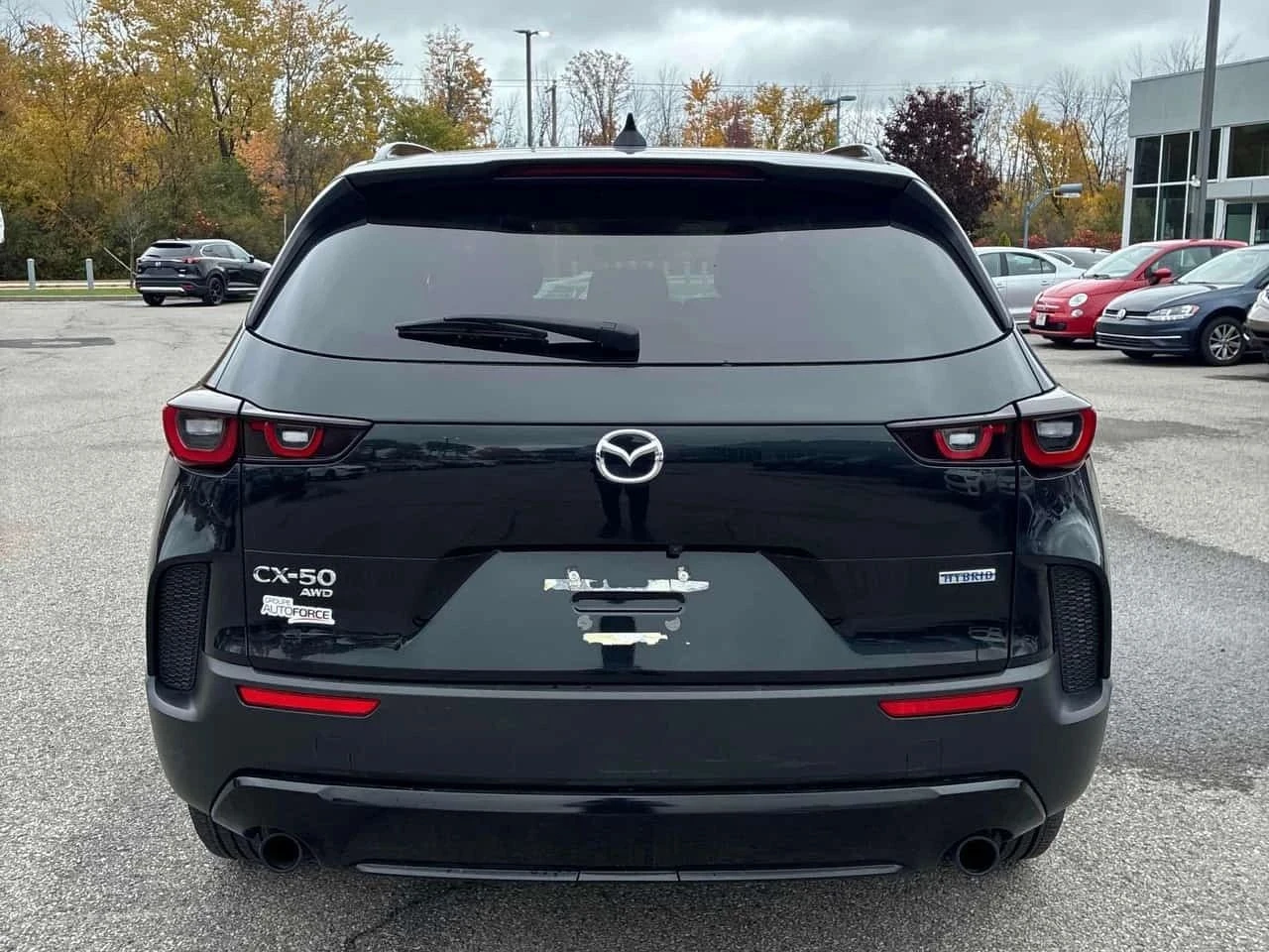 Mazda CX-50, снимка 4 - Автомобили и джипове - 56700405
