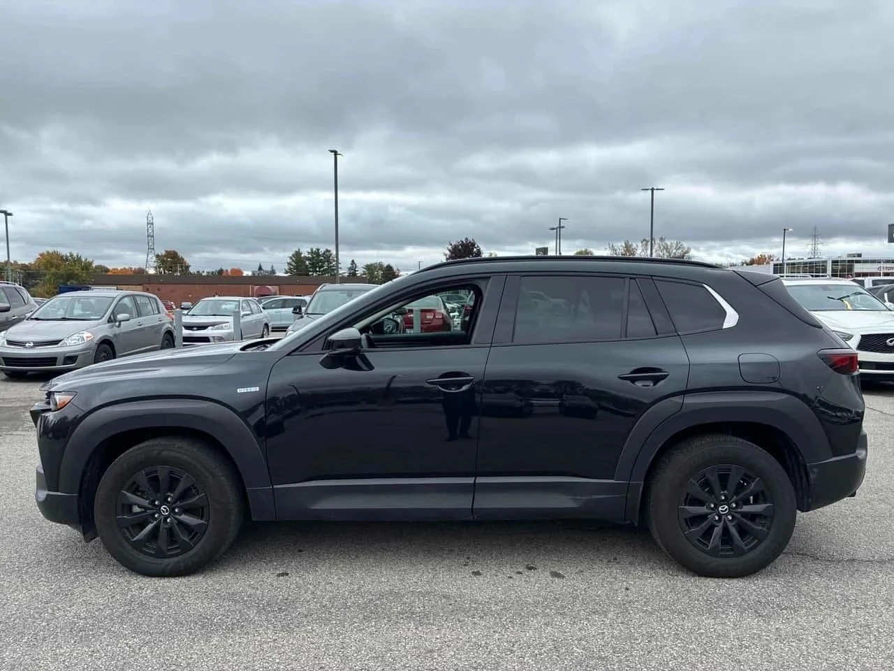 Mazda CX-50, снимка 2 - Автомобили и джипове - 56700405