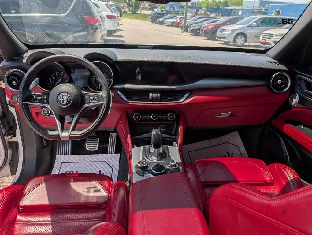 Alfa Romeo Stelvio, снимка 17 - Автомобили и джипове - 56711100