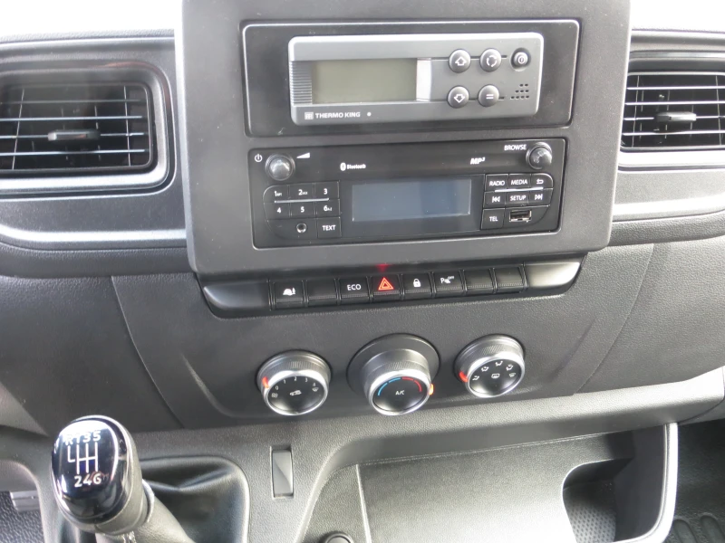 Renault Master ХЛАДИЛЕН THERMO KING, снимка 9 - Бусове и автобуси - 52849936