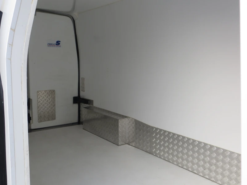 Renault Master ХЛАДИЛЕН THERMO KING, снимка 13 - Бусове и автобуси - 52849936