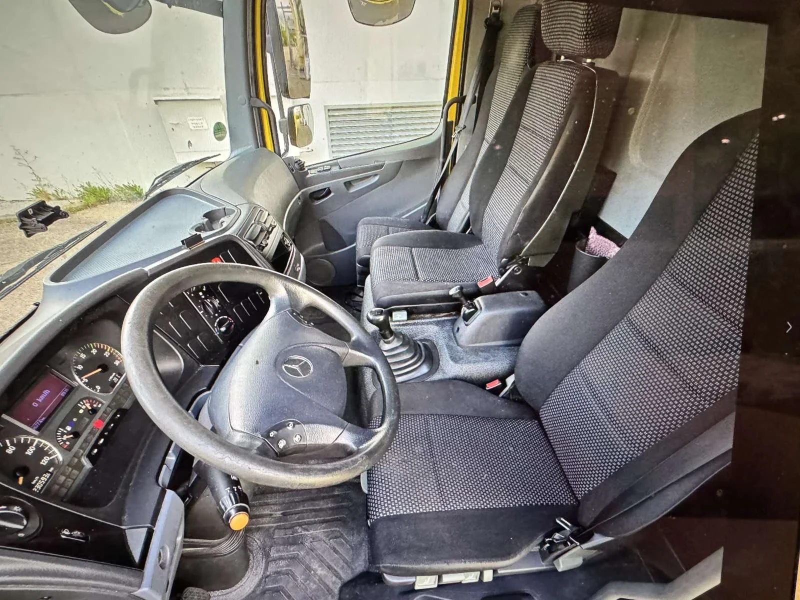 Mercedes-Benz Atego  - изображение 9