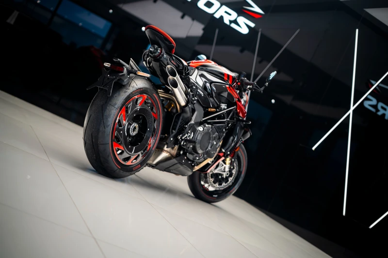 MV Agusta 1000 RUSH, снимка 14 - Мотоциклети и мототехника - 52635389