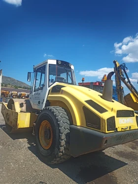 Валяк BOMAG BW216DH-4, снимка 2
