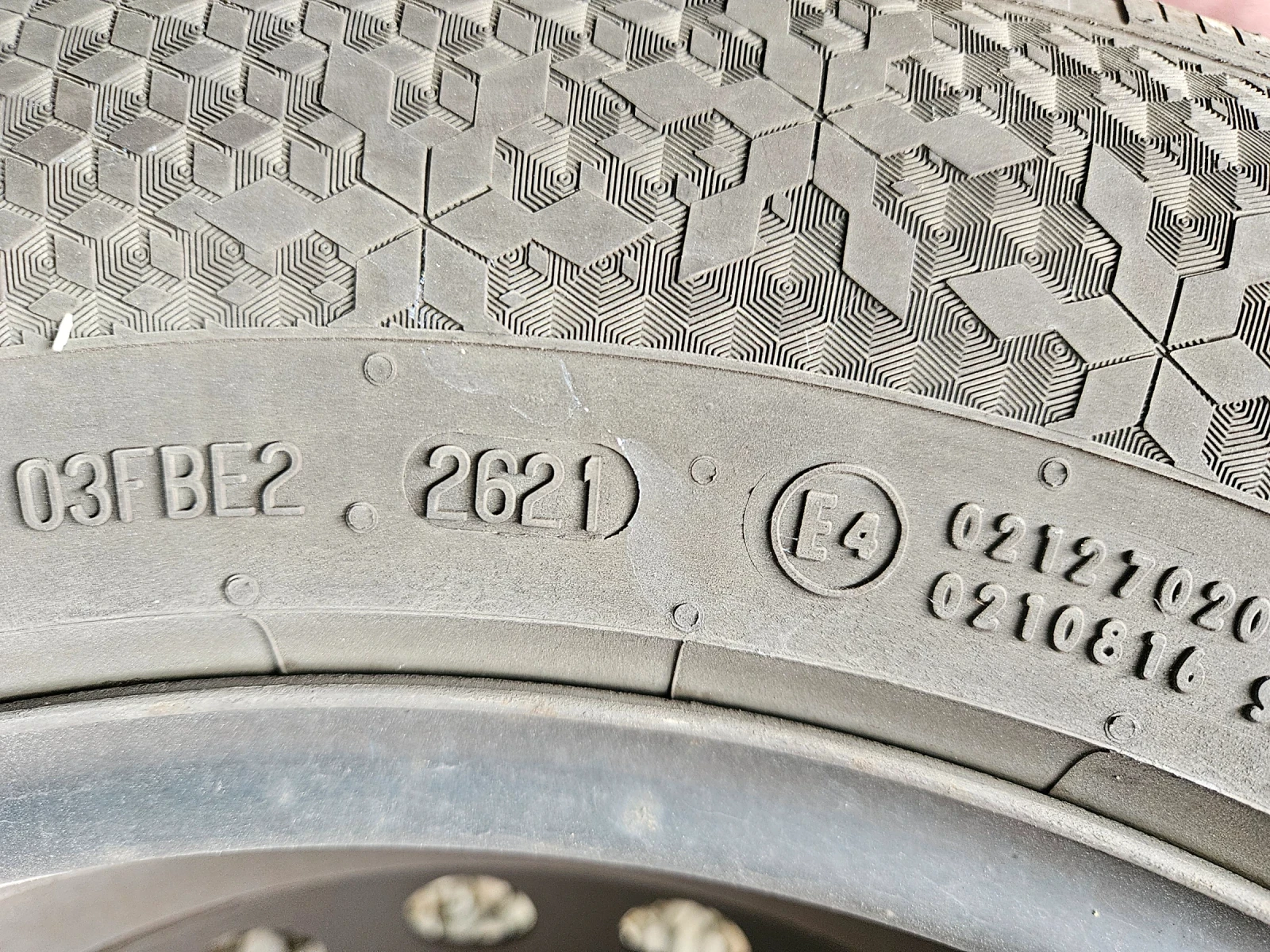 Гуми с джанти Continental 215/65R16, снимка 4 - Гуми и джанти - 56330824