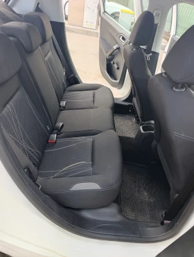 Peugeot 208 1.4, снимка 7