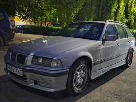     BMW 323