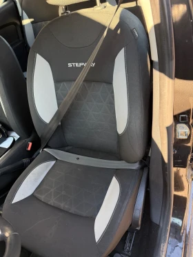 Dacia Sandero Бензин-Газ - 5800 € / 11343.81 лв. - 38999524 7