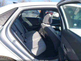 Hyundai Elantra HYBRID LIMITED - 15750 € / 30804.32 лв. - 91257121 11