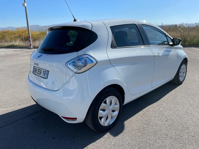 Renault Zoe Q210-NAVI-AUTO-22kW, снимка 4 - Автомобили и джипове - 43107256