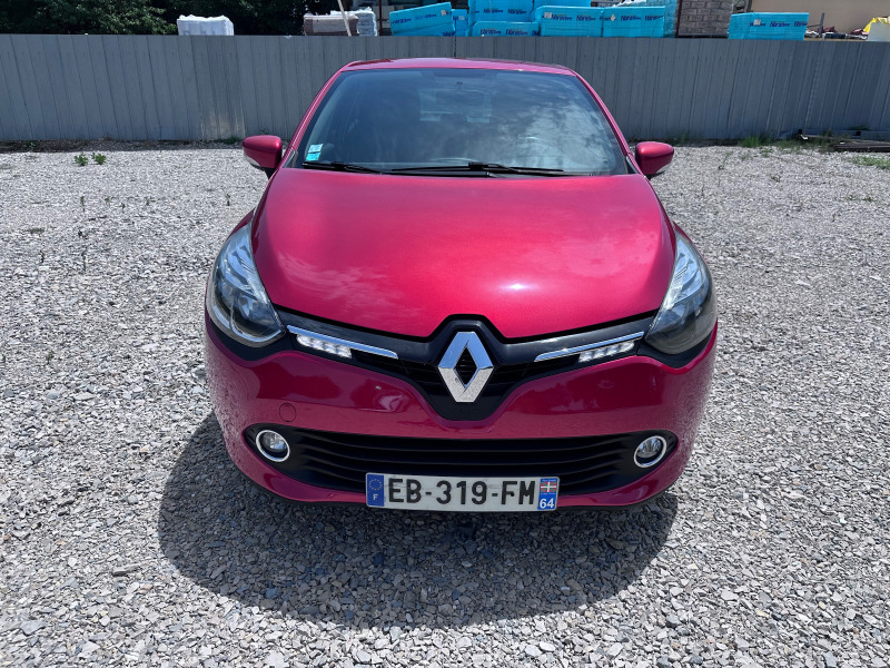 Renault Clio 0.9 TCE, снимка 2 - Автомобили и джипове - 46448303