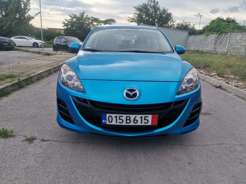 Mazda 3 1.6i /УНИКАТ, снимка 2 - Автомобили и джипове - 47373575