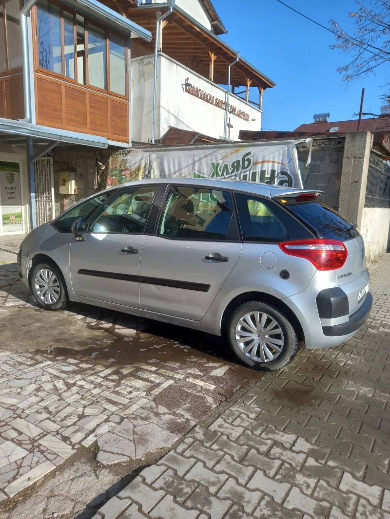 Citroen C4 Picasso, снимка 4 - Автомобили и джипове - 48452099