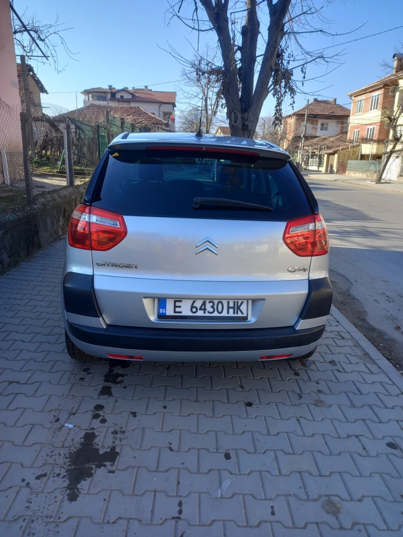 Citroen C4 Picasso, снимка 6 - Автомобили и джипове - 48452099