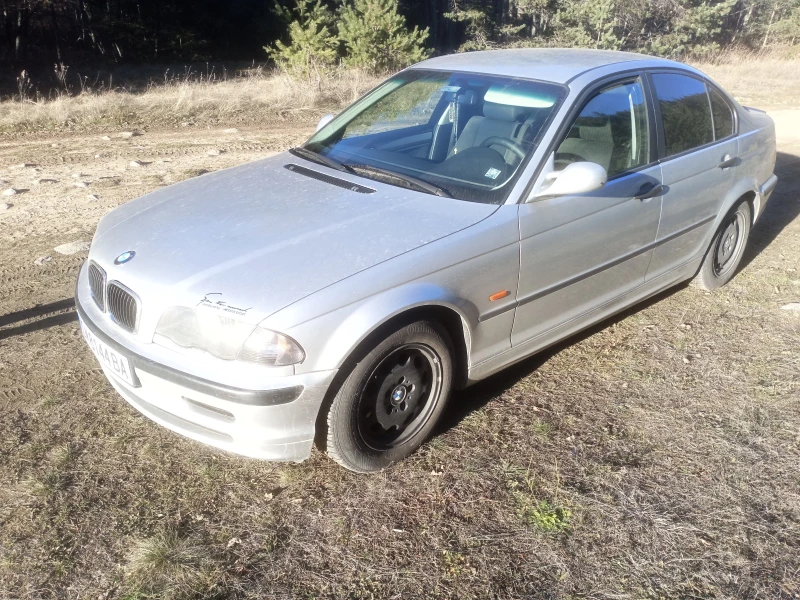 BMW 318, снимка 11 - Автомобили и джипове - 49502978