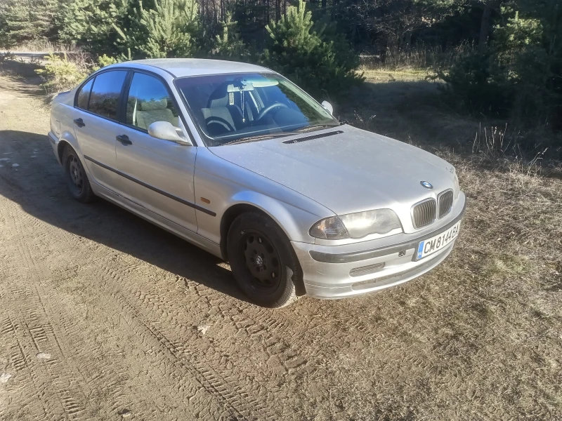 BMW 318, снимка 9 - Автомобили и джипове - 49502978