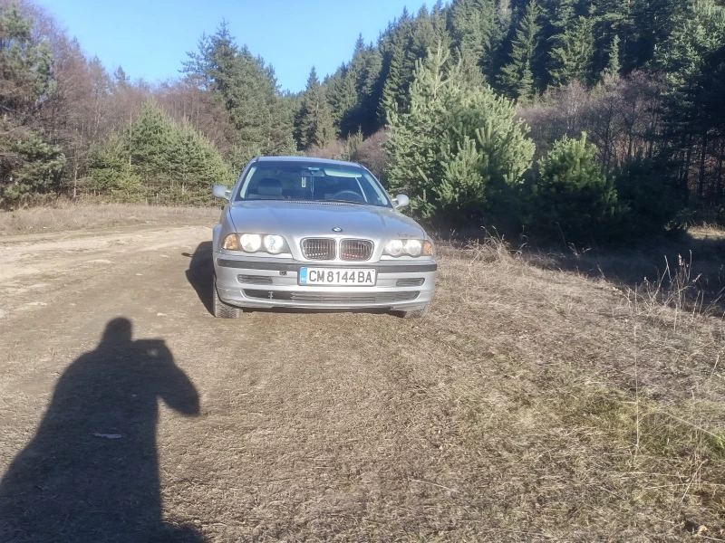 BMW 318, снимка 7 - Автомобили и джипове - 49502978