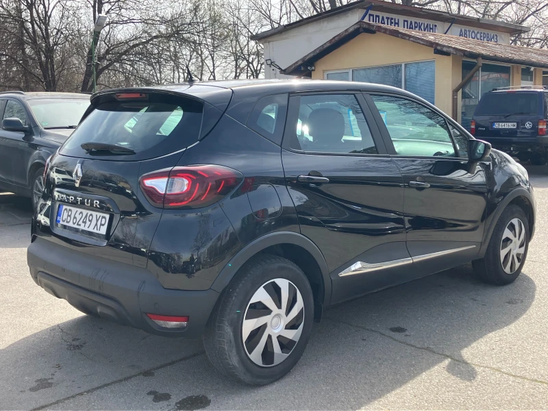 Renault Captur, снимка 7 - Автомобили и джипове - 49449921