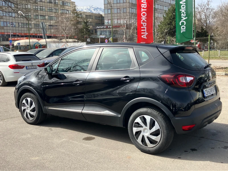 Renault Captur, снимка 3 - Автомобили и джипове - 49449921