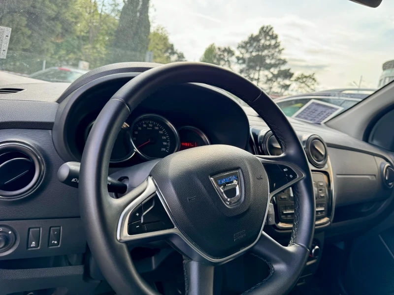 Dacia Lodgy 1.6* LPG* LIZING* 102ks* CRUISE* 7MESTA, снимка 5 - Автомобили и джипове - 52787570