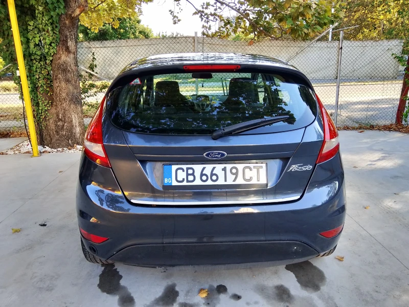 Ford Fiesta бензин/газ, снимка 8 - Автомобили и джипове - 51540229