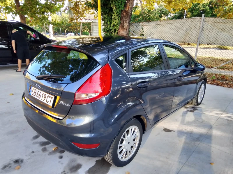 Ford Fiesta бензин/газ, снимка 5 - Автомобили и джипове - 51540229