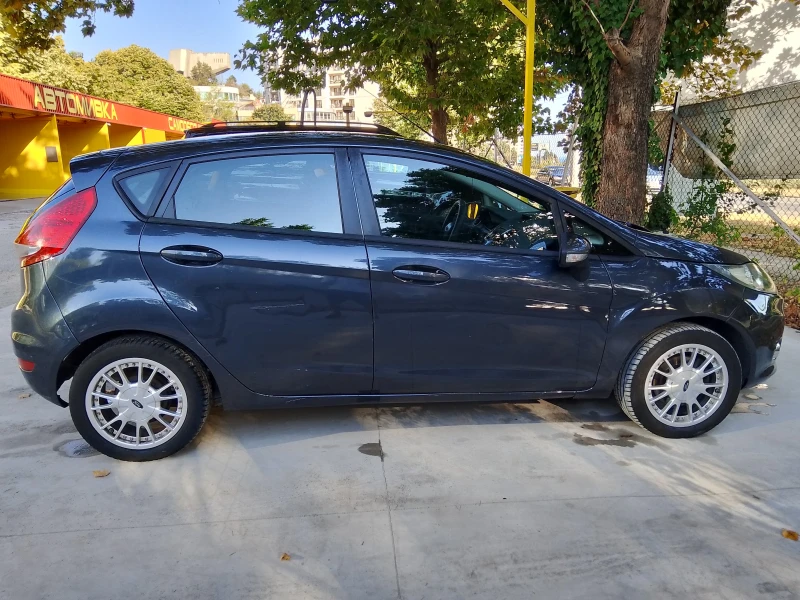 Ford Fiesta бензин/газ, снимка 2 - Автомобили и джипове - 51540229