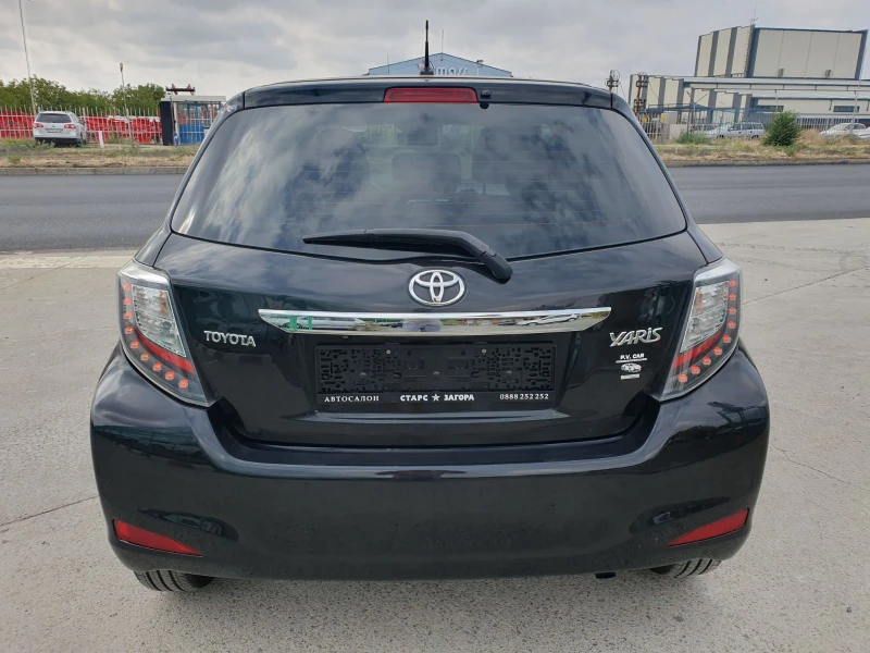 Toyota Yaris 1, 4 D4D, снимка 4 - Автомобили и джипове - 51678241