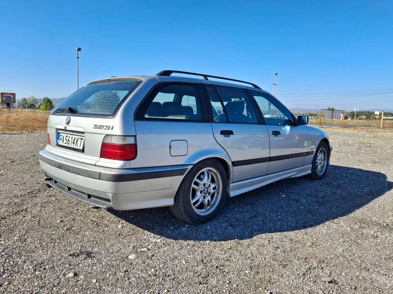 BMW 323, снимка 10 - Автомобили и джипове - 52854113