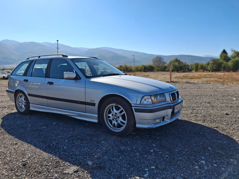 BMW 323, снимка 11 - Автомобили и джипове - 52854113