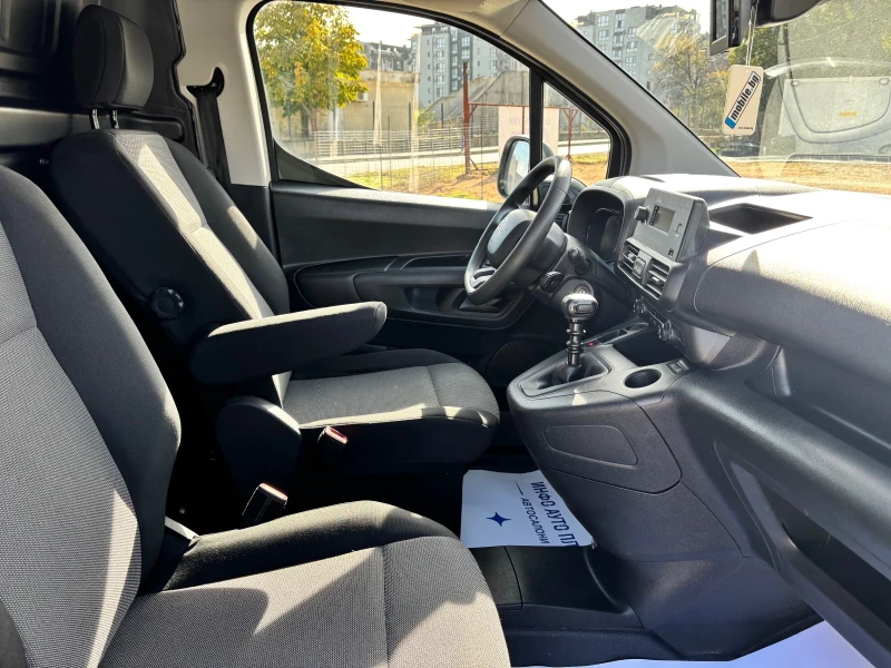 Citroen Berlingo Нов внос от Германия Дълга база , снимка 8 - Автомобили и джипове - 52275073