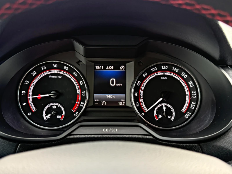 Skoda Octavia VRS, снимка 14 - Автомобили и джипове - 52484242